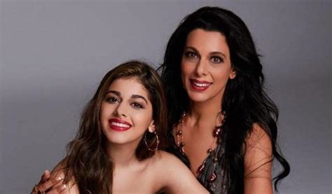 pooja bedi daughter.